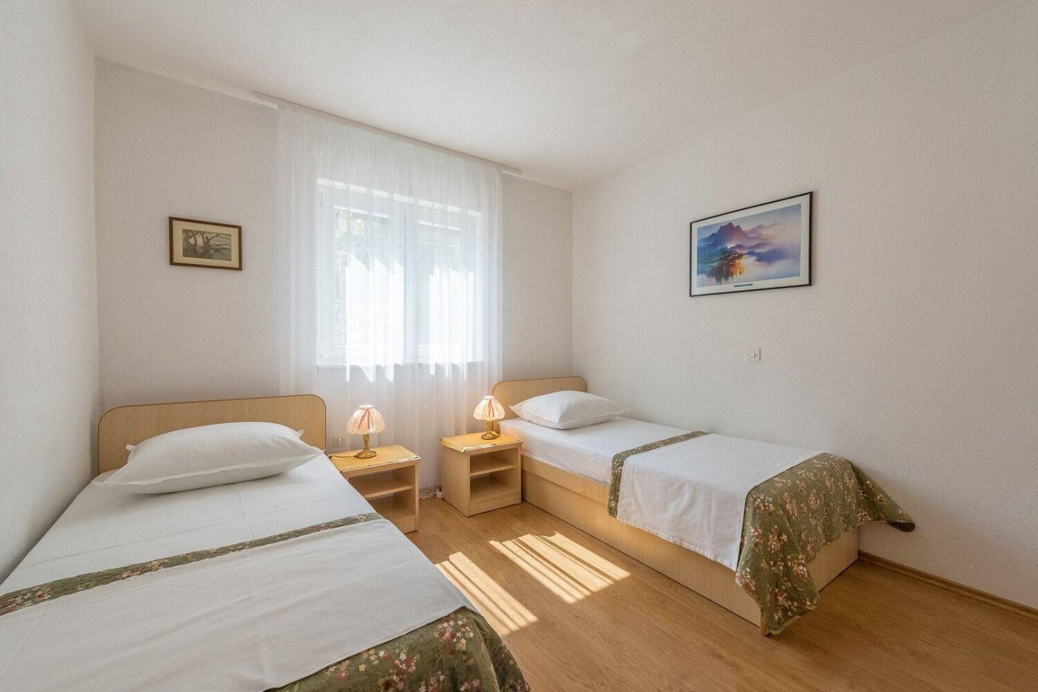 Apartment Bubi Trogir Bagian luar foto